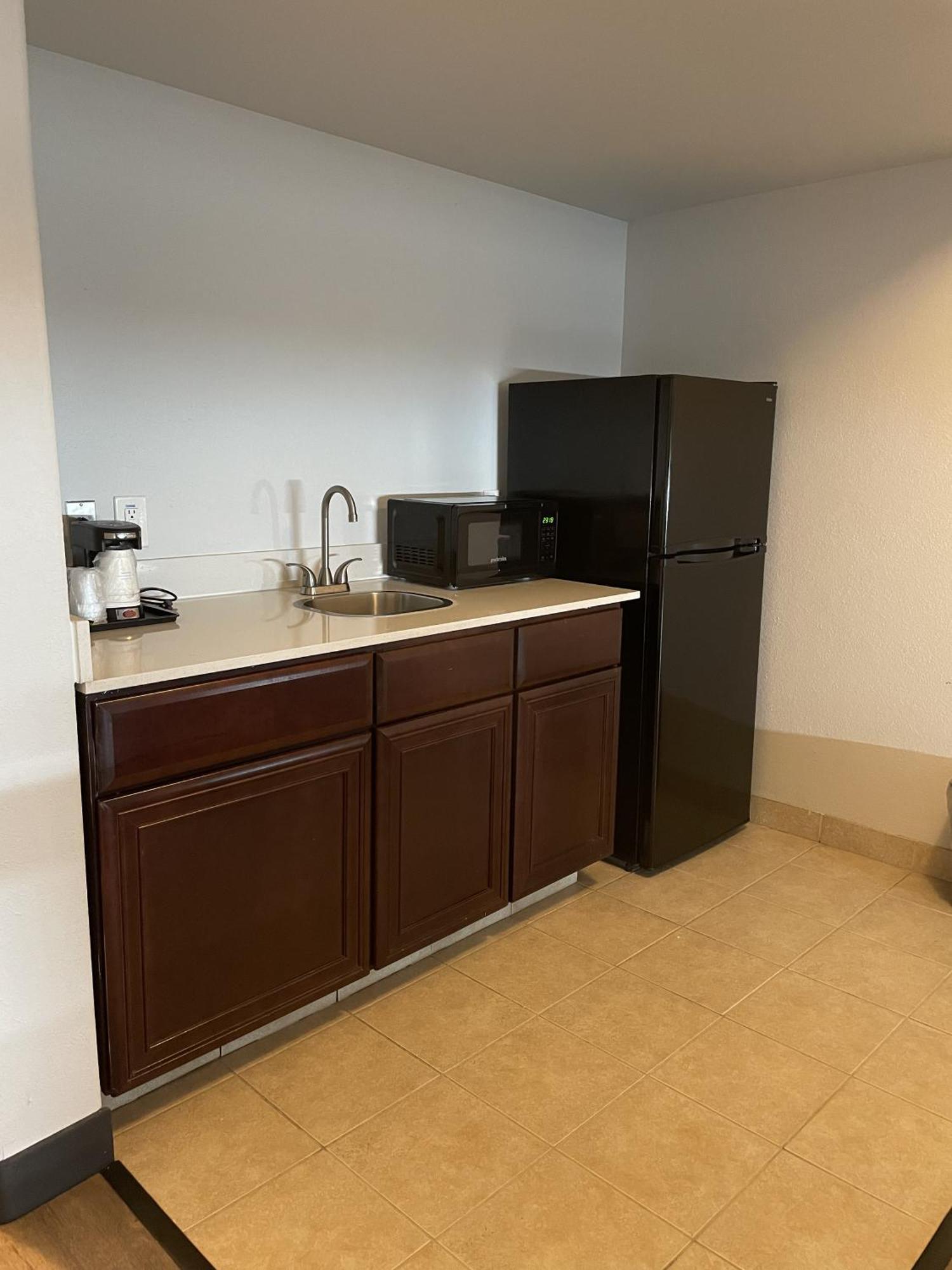 Hawthorn Extended Stay By Wyndham Hobbs Rum bild
