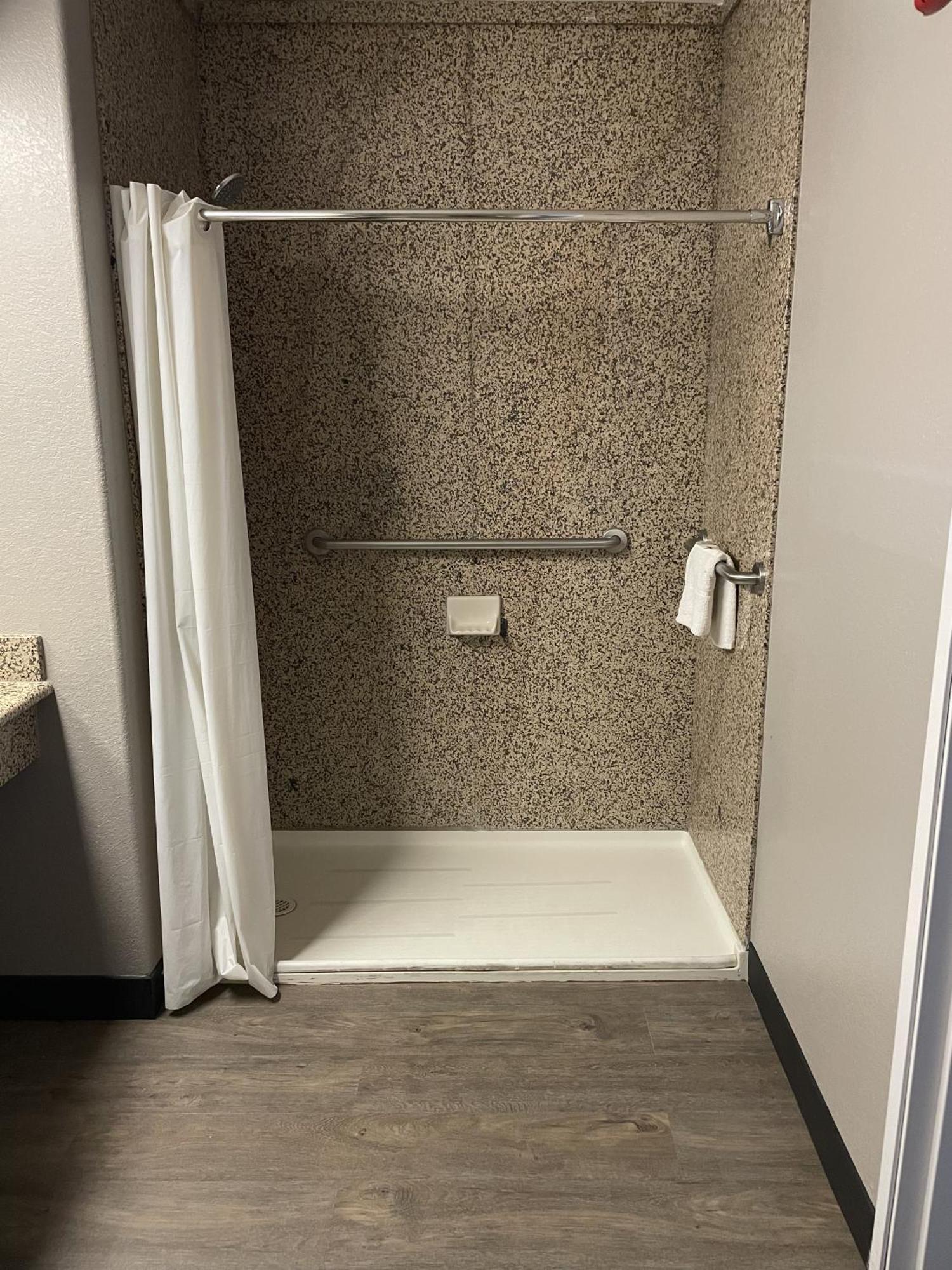 Hawthorn Extended Stay By Wyndham Hobbs Rum bild